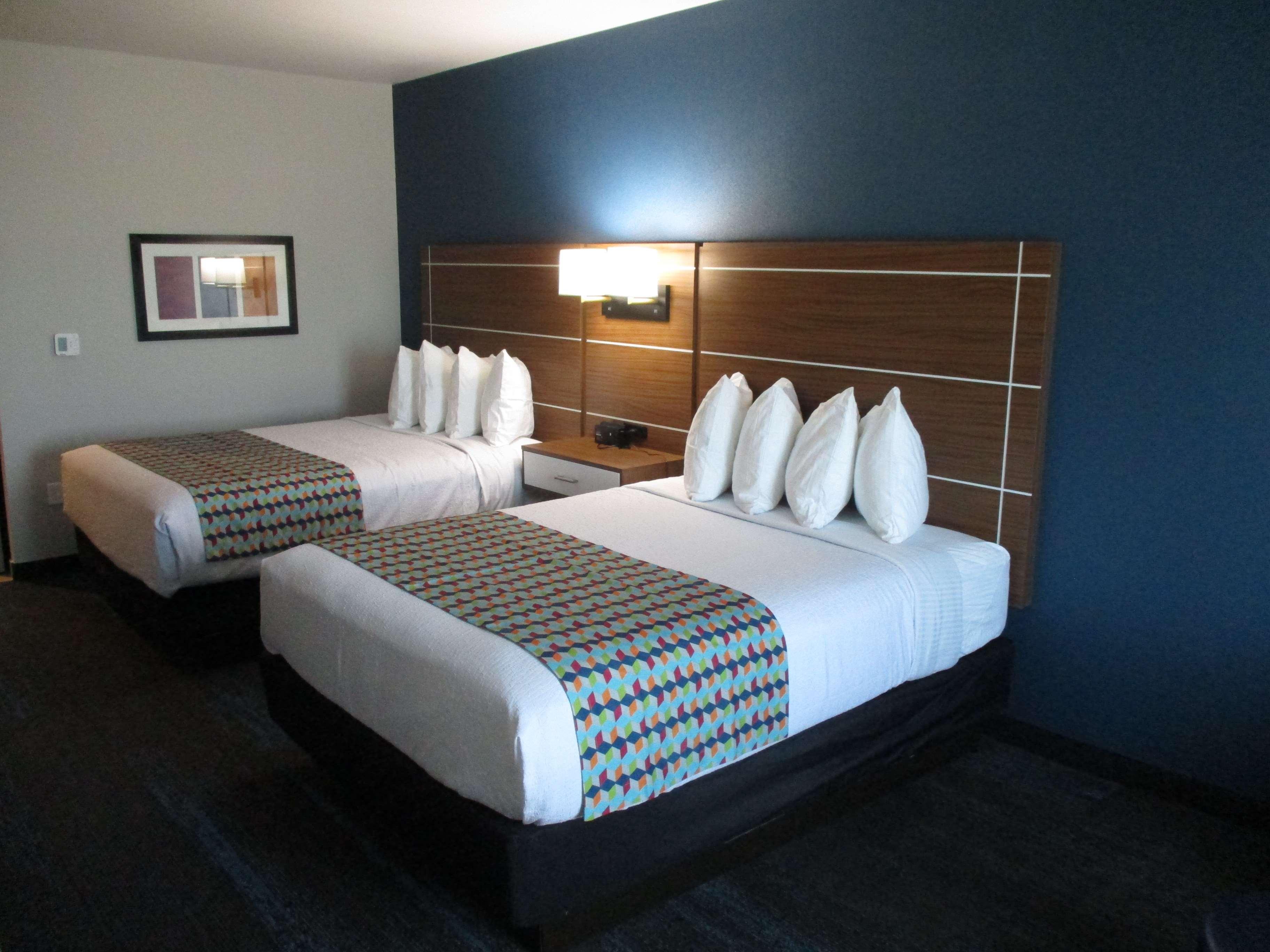 Best Western Plus Coweta'S 1St Hotel Екстериор снимка