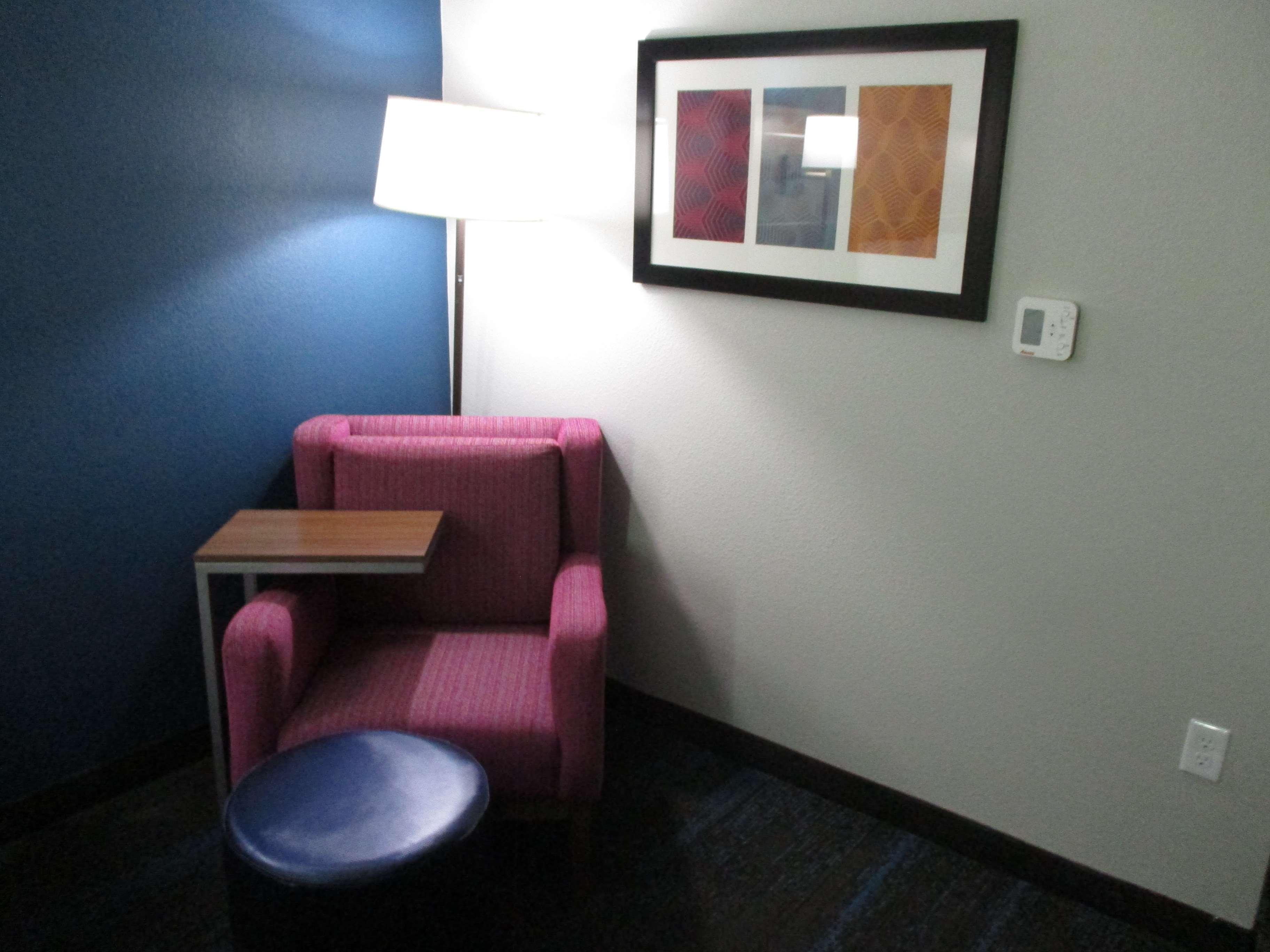 Best Western Plus Coweta'S 1St Hotel Екстериор снимка