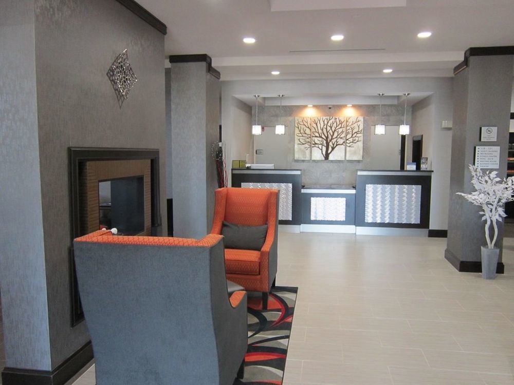 Best Western Plus Coweta'S 1St Hotel Интериор снимка