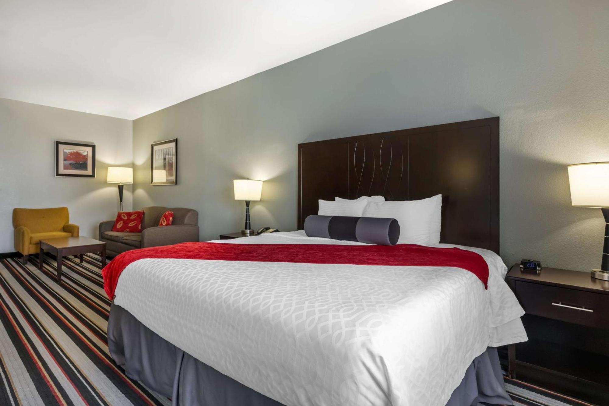Best Western Plus Coweta'S 1St Hotel Екстериор снимка