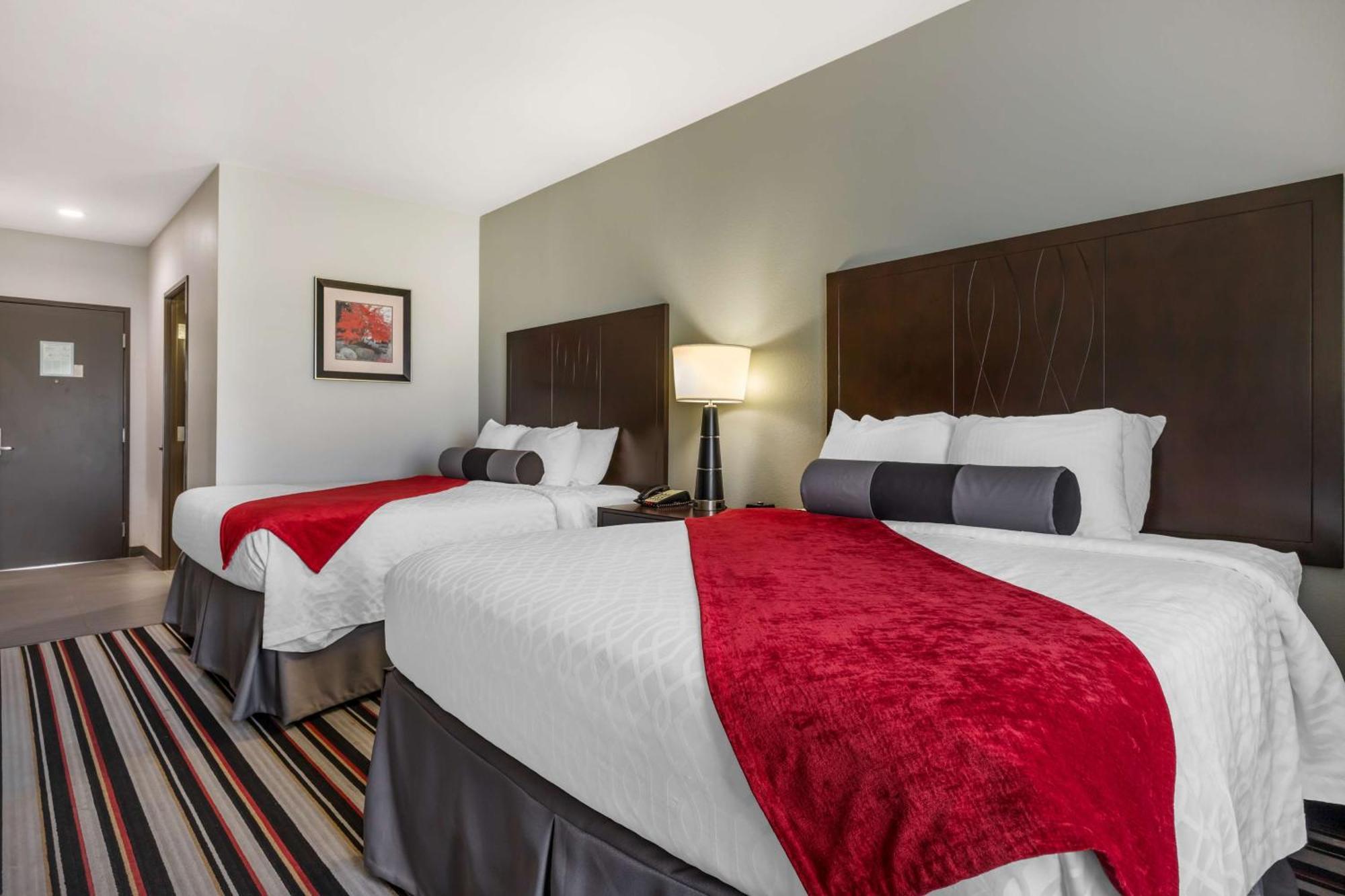 Best Western Plus Coweta'S 1St Hotel Екстериор снимка