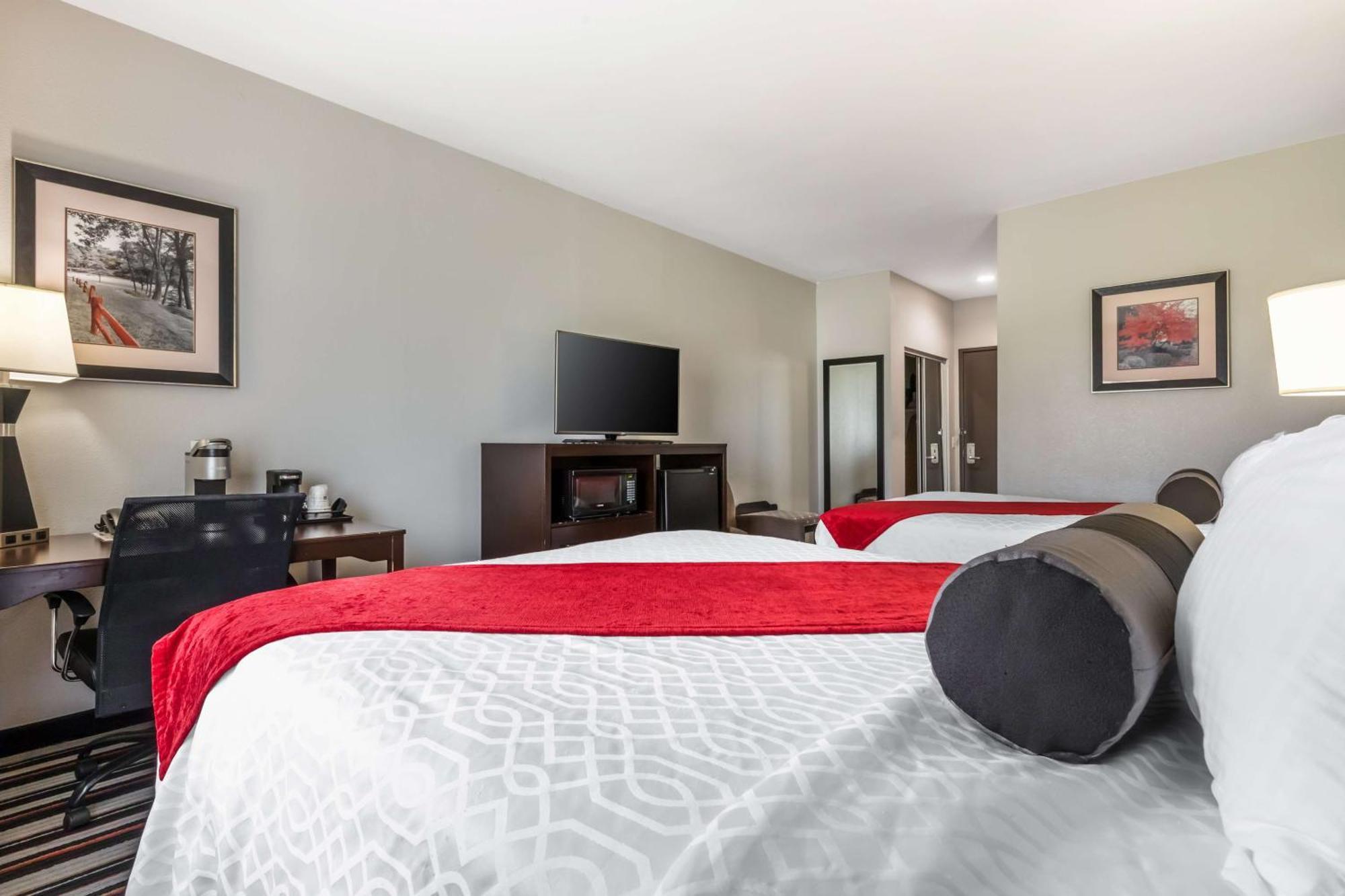Best Western Plus Coweta'S 1St Hotel Екстериор снимка